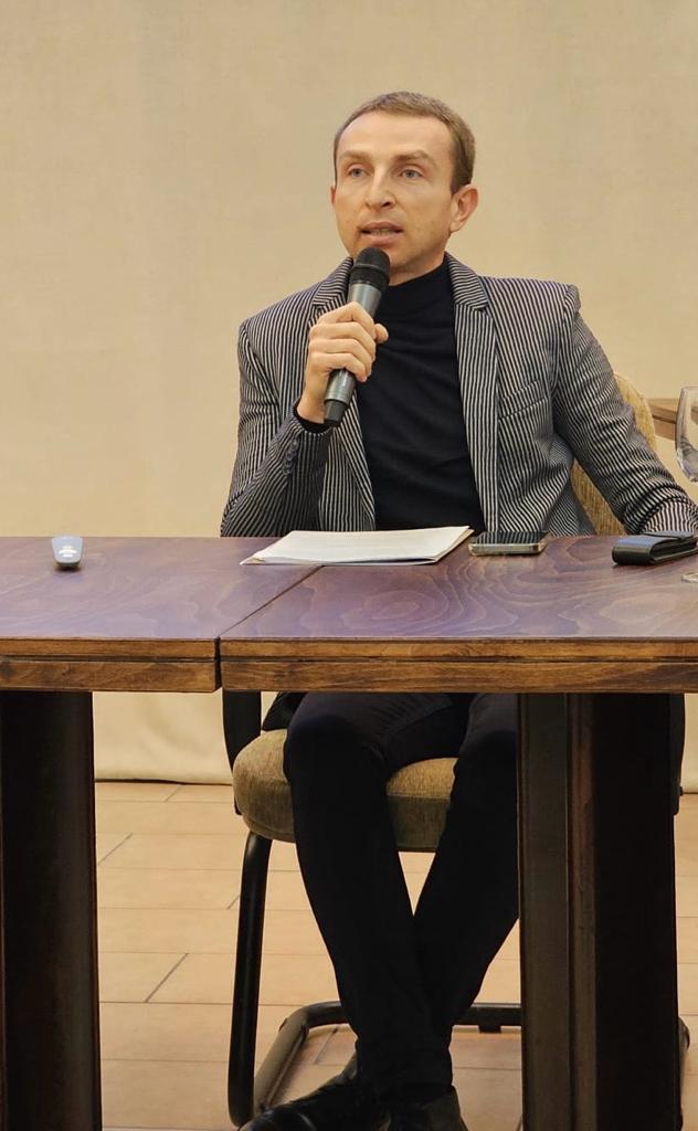 Asist. dr. Lucian Turcu